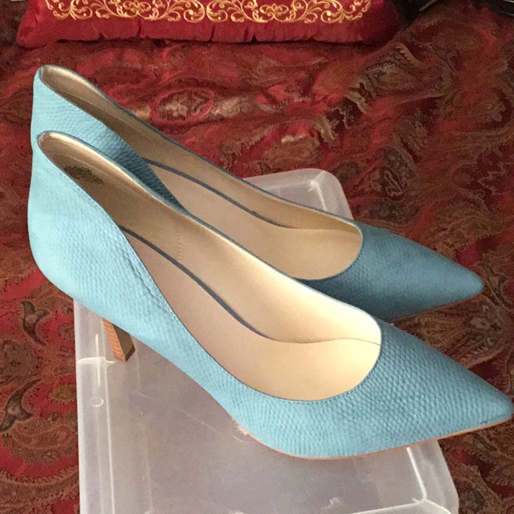 Nine West Pumps, New without box!!!